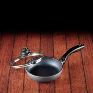 Cooking is an art; every artist needs the tools to create their masterpiece. The Swiss Diamond 8-inch Frying Pan with Lid is more than just a kitchen essential; it is a blend of innovation, precision, and superior craftsmanship.