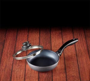 Cooking is an art; every artist needs the tools to create their masterpiece. The Swiss Diamond 8-inch Frying Pan with Lid is more than just a kitchen essential; it is a blend of innovation, precision, and superior craftsmanship.